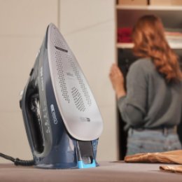 Паровой утюг или обычный: что выбрать?
