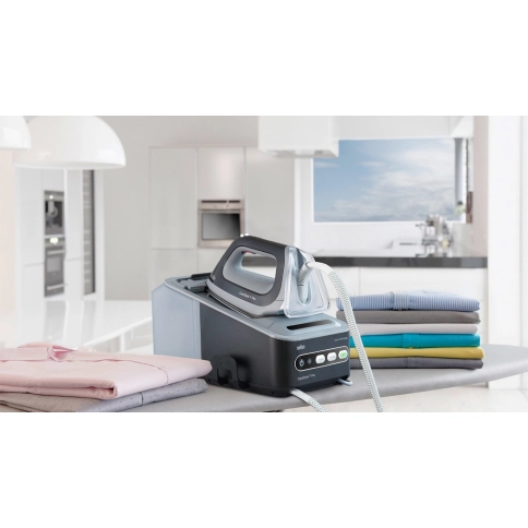 Парогенератор Braun CareStyle 7 Pro IS7056 BK 3