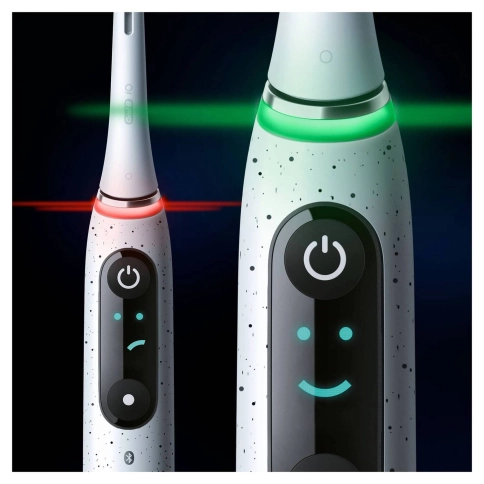 Электрическая зубная щетка Oral-B iO 10 Stardust White 8