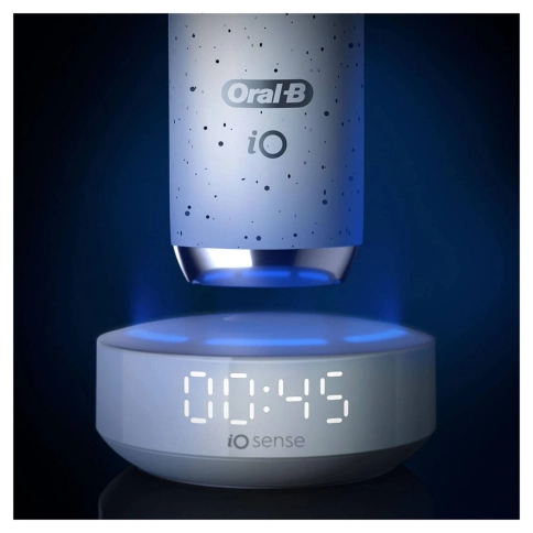 Электрическая зубная щетка Oral-B iO 10 Stardust White 5