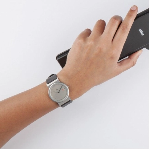 Часы Braun AW50 8