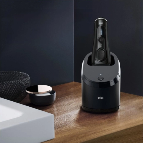 Электробритва Braun Series 9 Sport 9352cc Noir тип 5793 со станцией Clean&Charge 5