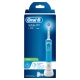 Электрическая зубная щетка Oral-B Vitality голубая CrossAction 11