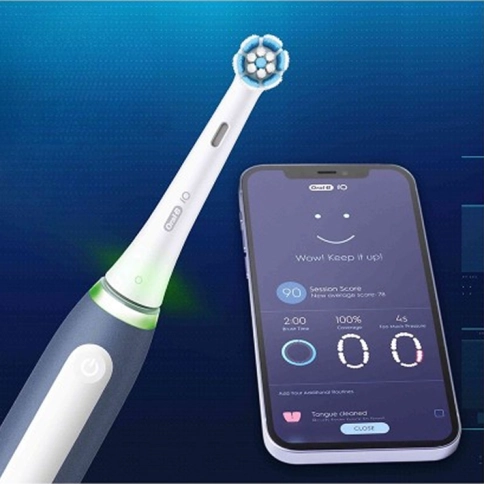 Электрическая зубная щетка Oral-B iO 4 2 Электрическая зубная щетка Oral-B iO 4 2