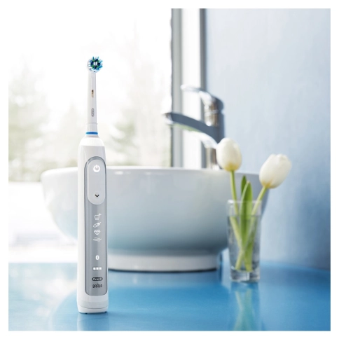 Электрическая зубная щетка Oral-B Genius 8000 White D 701.535.5XC 5