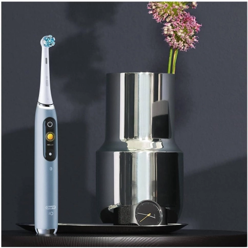 Электрическая зубная щетка Oral-B iO 9 Luxe Edition Aqua Marine 10