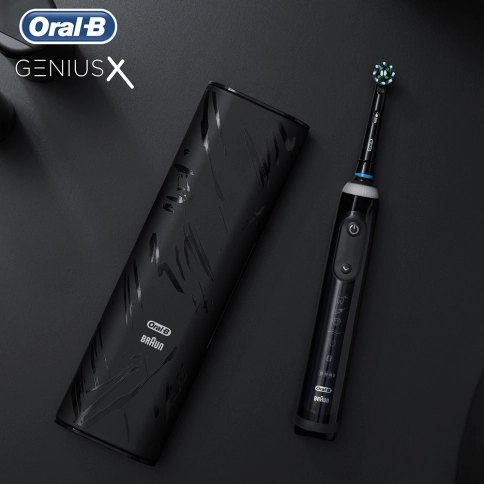 Электрическая зубная щетка Oral-B Genius X 20000N Special Edition Черная 10