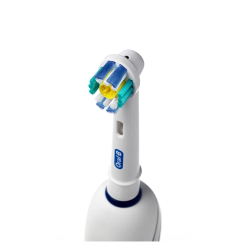 Насадка для отбеливающей чистки Oral-B 3D White (3 шт) 2