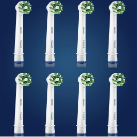 Oral-B CrossAction для эффективной чистки (8 шт) белая