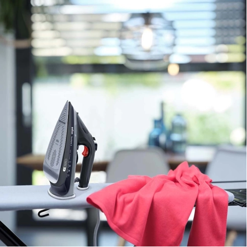 Паровой утюг BRAUN SI5088BK 6