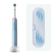 Электрическая зубная щетка Oral-B Pro 3 голубая + дорожный футляр