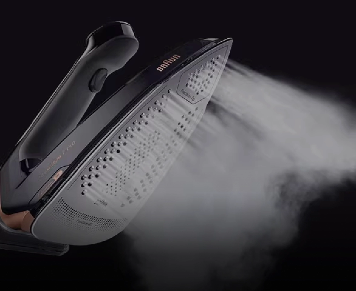 Парогенератор Braun CareStyle 7 Pro IS7056 BK