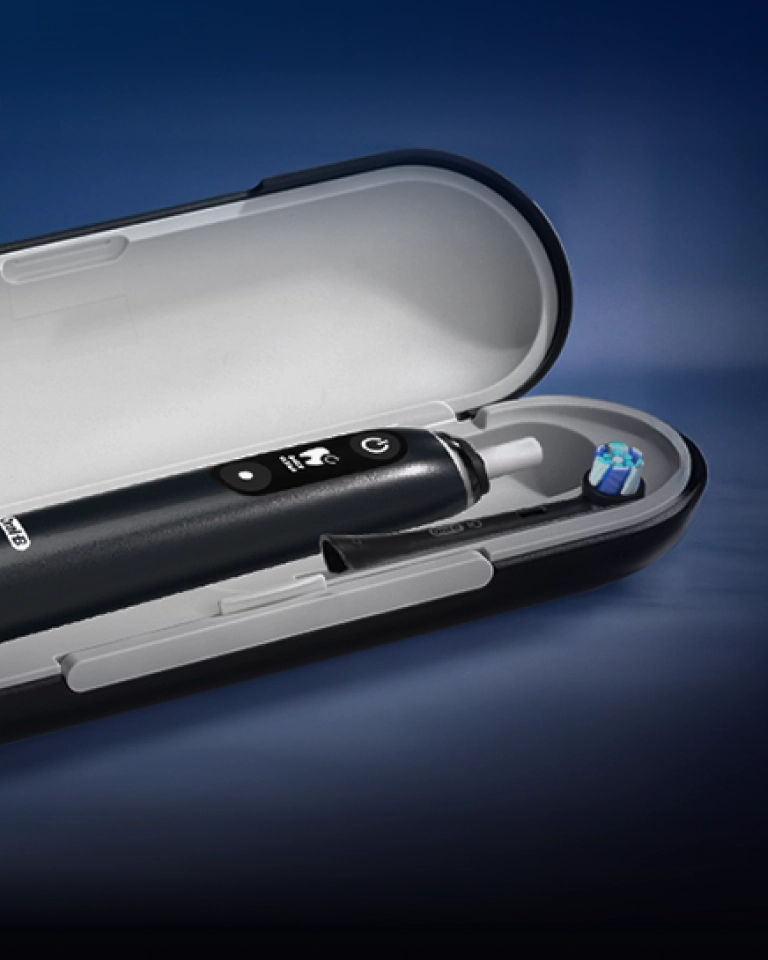 Электрическая зубная щетка Oral-B iO 9 Rose Quartz