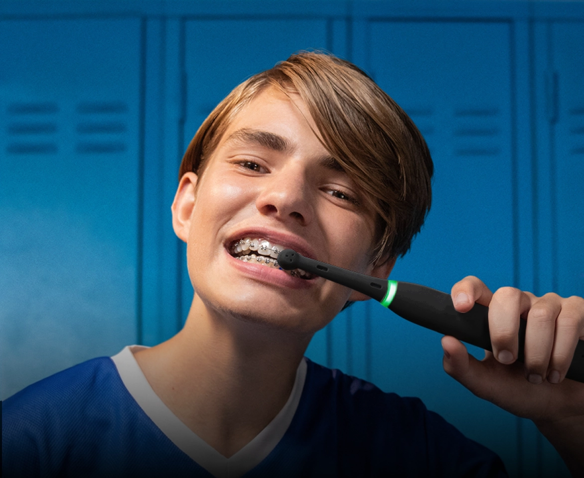 Электрическая зубная щетка Oral-B iO 3 Duo